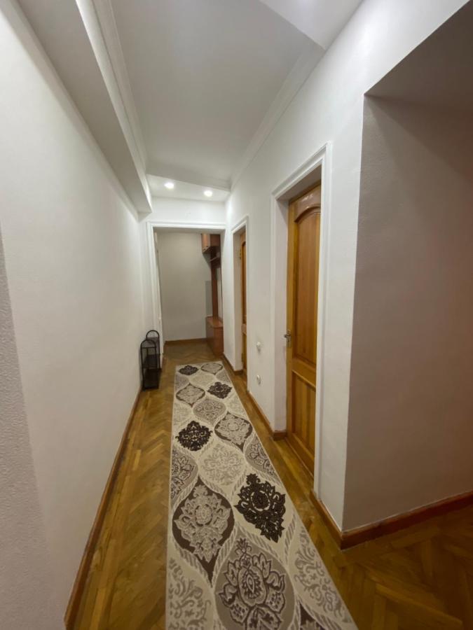 Апартаменты У Парка Голубые Купола И Цум Apartments At Blue Dome Park ทาชเคนต์ ภายนอก รูปภาพ
