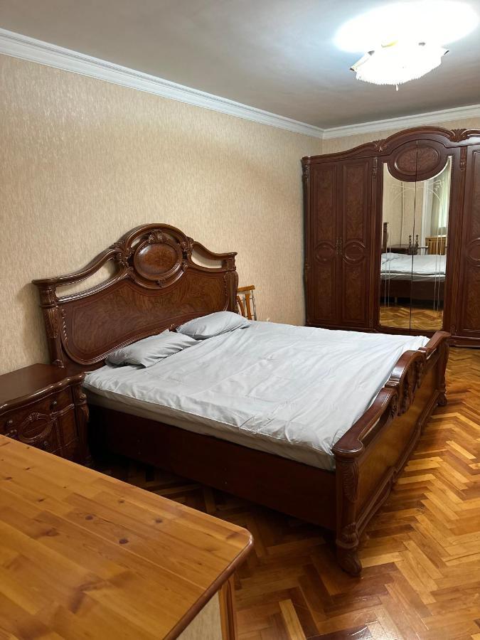 Апартаменты У Парка Голубые Купола И Цум Apartments At Blue Dome Park ทาชเคนต์ ภายนอก รูปภาพ