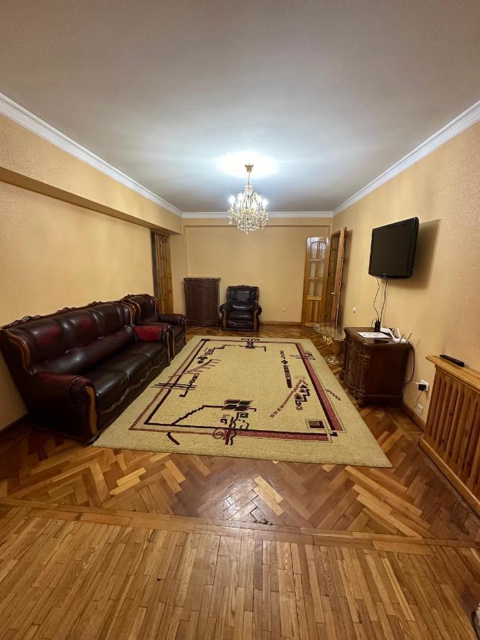 Апартаменты У Парка Голубые Купола И Цум Apartments At Blue Dome Park ทาชเคนต์ ภายนอก รูปภาพ