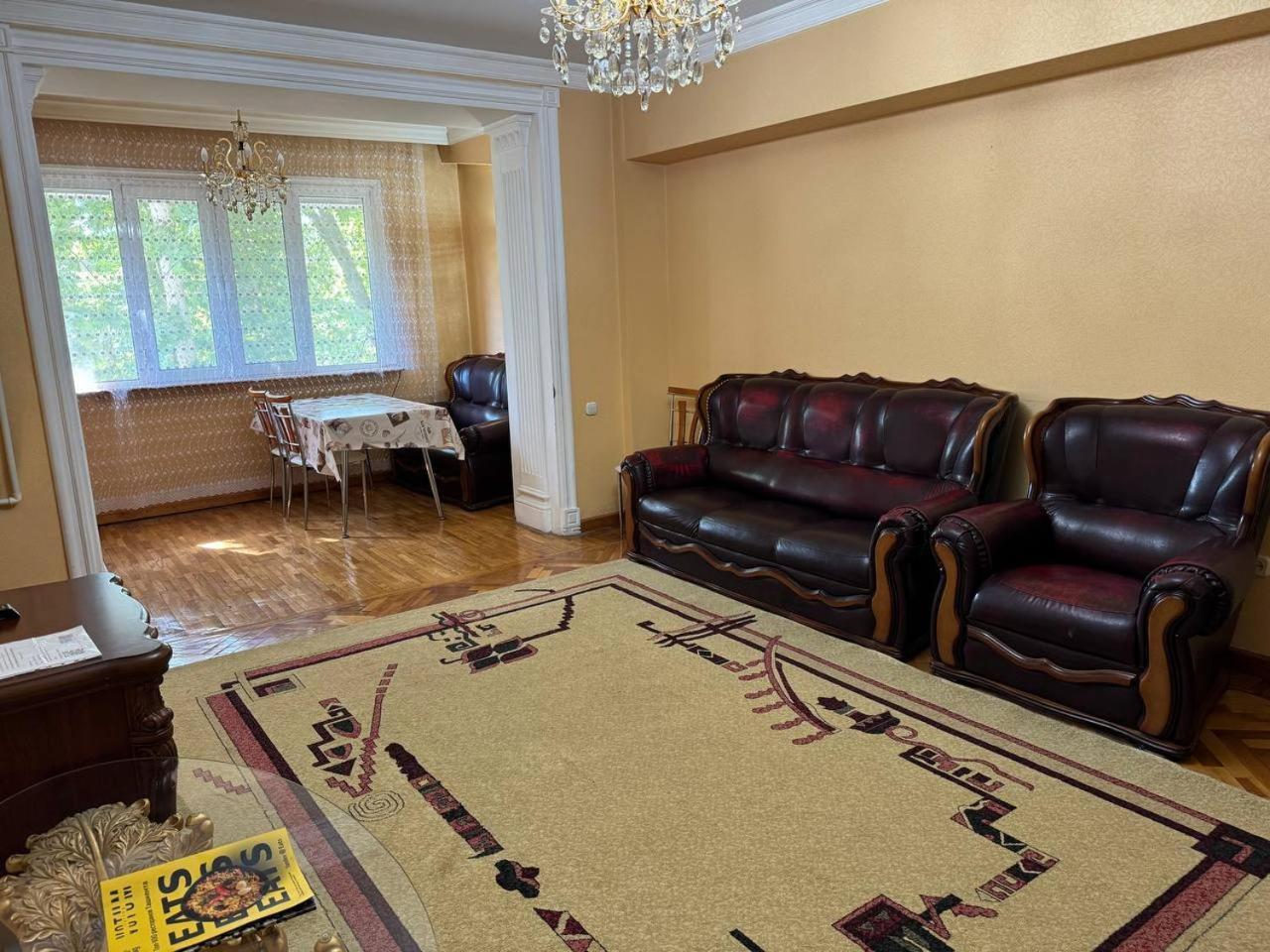 Апартаменты У Парка Голубые Купола И Цум Apartments At Blue Dome Park ทาชเคนต์ ภายนอก รูปภาพ